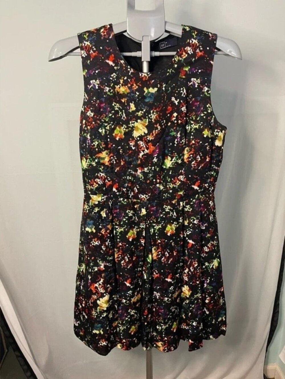 Gap Abstract Paint Splatter Fit and Flare Dress Womens 8 Black Multi Sleeveless